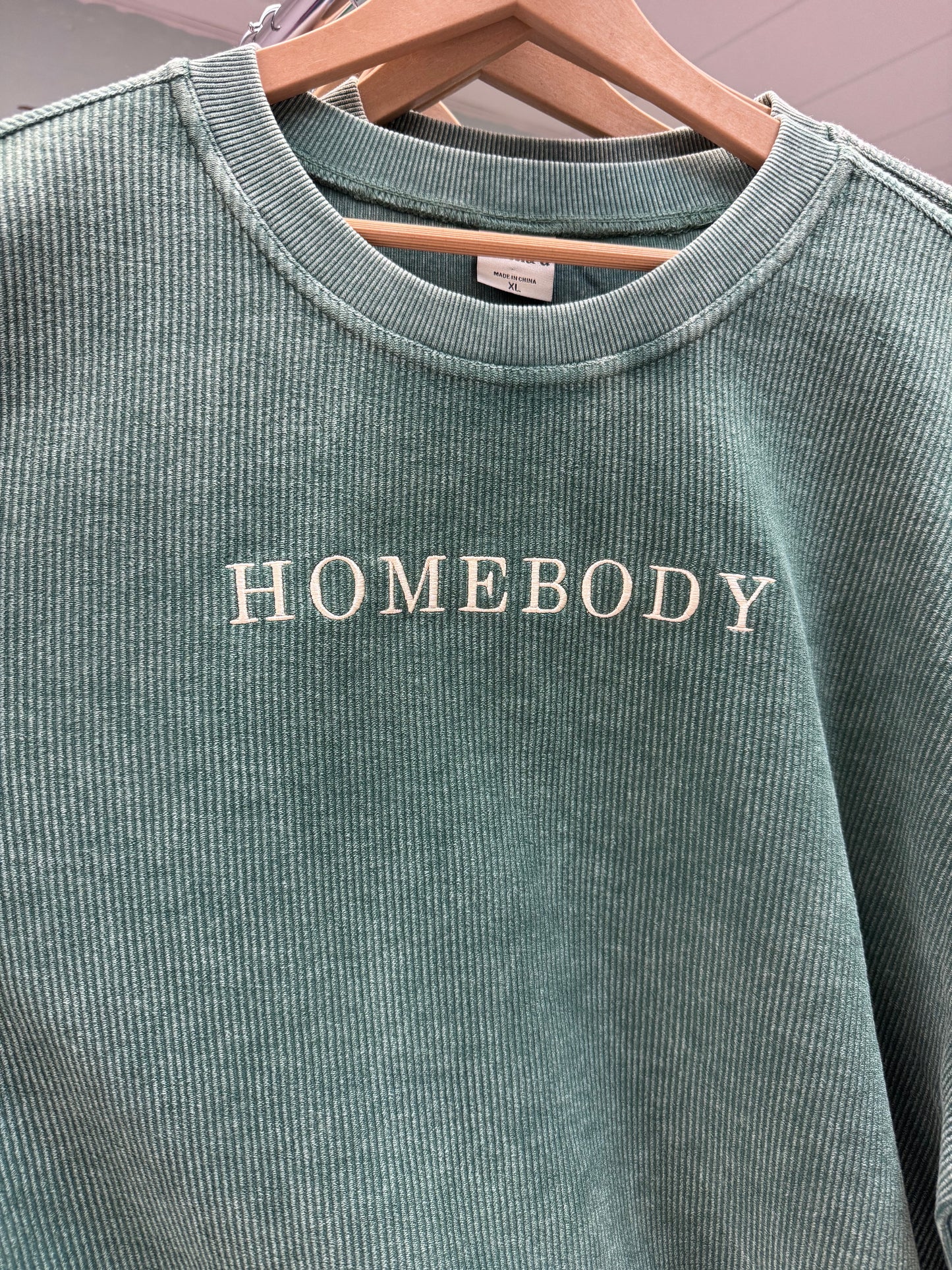 HOMEBODY chicka-d Original Corded Crew